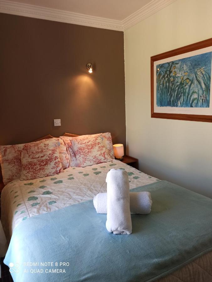 The Ferry Boat Hotel Portmagee ภายนอก รูปภาพ