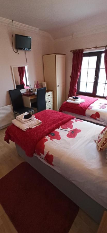 The Ferry Boat Hotel Portmagee ภายนอก รูปภาพ